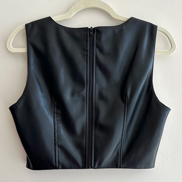 7 For All Mankind Black Faux Leather Corset Crop Top, Size Medium - Picture 12 of 16